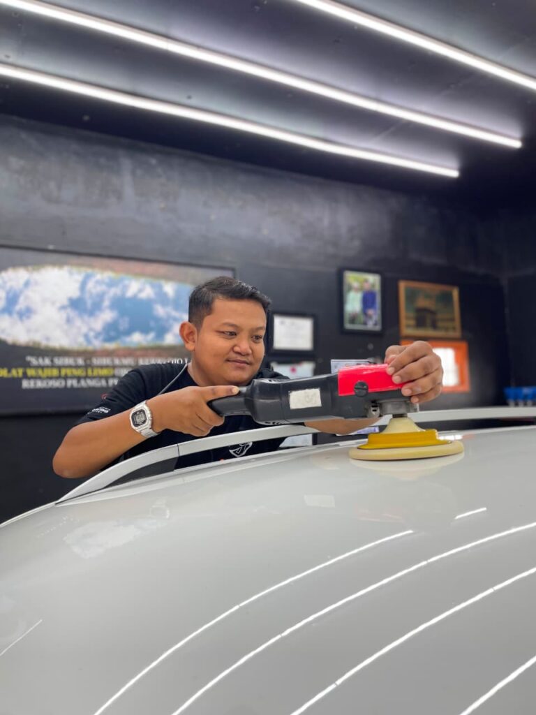 Cara Mengatasi Goresan Pada Mobil Anda